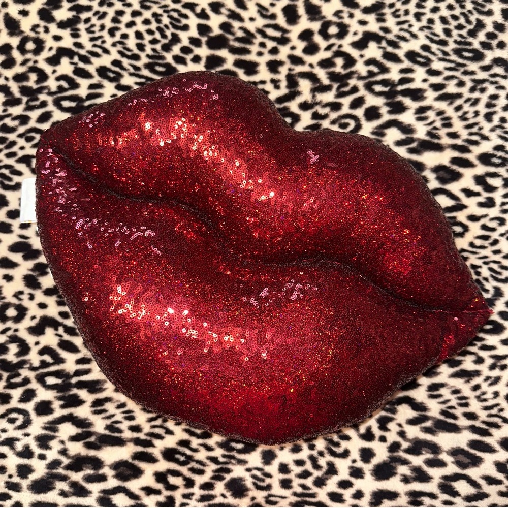 Isaac Mizrahi NY red sequin decorative pillow